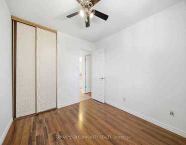 22 porterfield Cres Aileen-Willowbrook 3 beds 2 baths 3 garage 799000.00