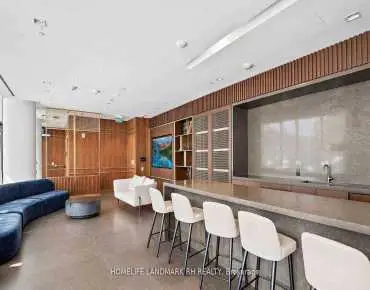 #5608-950 Portage Pkwy Vaughan Corporate Centre 2睡房2卫生间车位, 出售价格550000.00加元