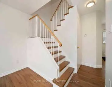 
            #16-595 Gibney Cres Summerhill Estates 3睡房2卫生间2车位, 出售价格688000.00加元                    