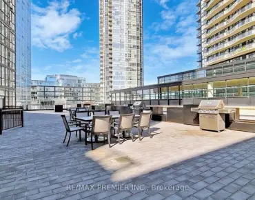 
            #2001-2900 Highway 7 N/A Concord 1睡房2卫生间1车位, 出售价格568000.00加元                    