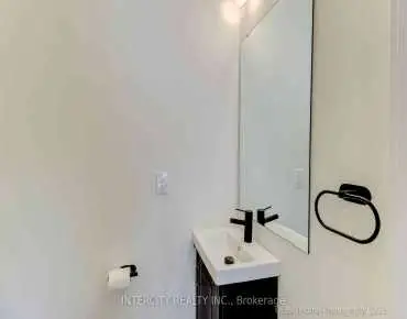 
            #1505-11 David Eyer Rd Rural Richmond Hill 2睡房3卫生间1车位, 出售价格649888.00加元                    