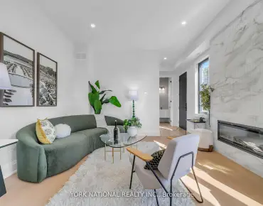 #1-59 Charles St Central Newmarket 2 beds 2 baths 1 garage 879000.00