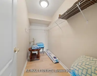 
#213-2500 Rutherford Rd Maple 2 beds 2 baths  garage 639000.00        