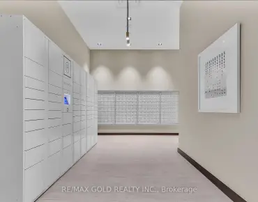 #1116-60 Honeycrisp Cres Vaughan Corporate Centre 1睡房1卫生间1车位, 出售价格536900.00加元