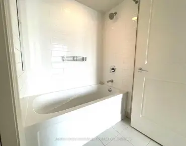 
#724-8110 Birchmount Rd Unionville 1 beds 1 baths 1 garage 528000.00        