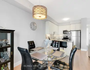 
            #710-24 Woodstream Blvd Vaughan Grove 1睡房2卫生间1车位, 出售价格499000.00加元                    