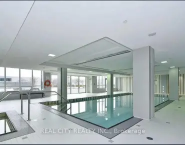 #407-7167 Yonge St Thornhill 1 beds 1 baths 1 garage 575000.00