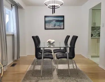 
            6 Woodglen Way Unionville 3睡房3卫生间2车位, 出售价格897000.00加元                    