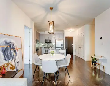 #503-15277 Yonge St Aurora Village 2 beds 2 baths 1 garage 659000.00