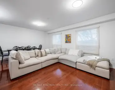 
#39-114 Leah Cres Beverley Glen 3 beds 4 baths 2 garage 1095000.00        