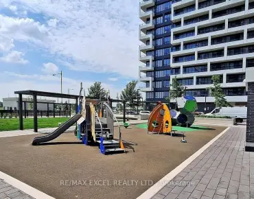 
            #2005-8 Water Walk Dr Unionville 2睡房2卫生间1车位, 出售价格929900.00加元                    