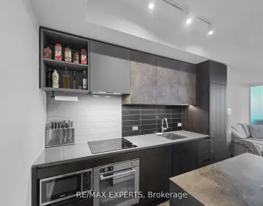 
#4701-7890 Jane St Concord 1 beds 1 baths  garage 299999.00        