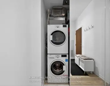 
            #306-1000 Portage Pkwy Vaughan Corporate Centre 2睡房2卫生间1车位, 出售价格525000.00加元                    