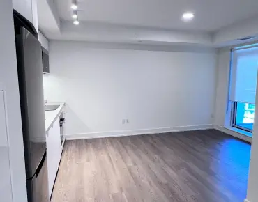 #826-8 Cedarland Dr Unionville 1 beds 2 baths 1 garage 635000.00