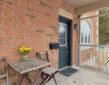 
#23-125 Hall St W Mill Pond 3 beds 3 baths 2 garage 835000.00        