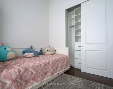 
            #313-15277 Yonge St S Aurora Village 2睡房1卫生间1车位, 出售价格599900.00加元                    