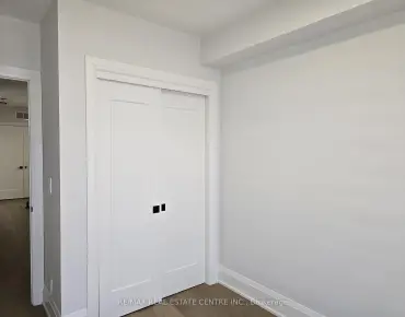 
#2-59 Charles St Central Newmarket 3 beds 3 baths 1 garage 999000.00        