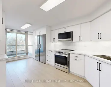 
            #402-1 Clark Ave W Crestwood-Springfarm-Yorkhill 2睡房2卫生间2车位, 出售价格898000.00加元                    