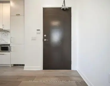 
            #1007-60 Honeycrisp Cres Vaughan Corporate Centre 1睡房1卫生间1车位, 出售价格399900.00加元                    