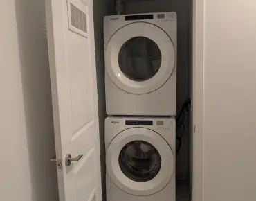 
#206-120 Eagle Rock Way Rural Vaughan 1 beds 1 baths 1 garage 610000.00        