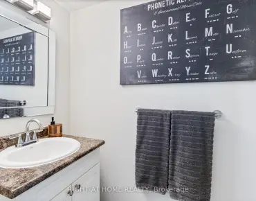 
            #117-219 Milestone Cres Aurora Village 3睡房2卫生间2车位, 出售价格499999.00加元                    