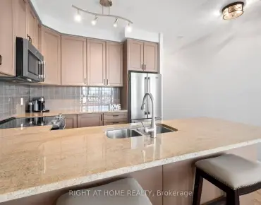 #1012-9235 Jane St Maple 2睡房2卫生间1车位, 出售价格719900.00加元