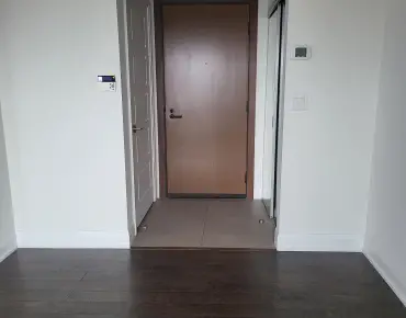 
            #718-8200 Birchmount Rd Unionville 1睡房1卫生间1车位, 出售价格545000.00加元                    