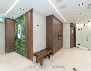 #404-30 Harding Blvd W North Richvale 2 beds 2 baths 2 garage 788000.00