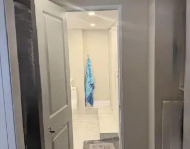 
            #703-40 Harding Blvd W North Richvale 1睡房2卫生间1车位, 出售价格588000.00加元                    