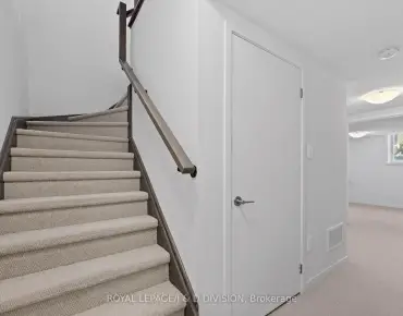 
#57-31 Honeycrisp Cres Vaughan Corporate Centre 2 beds 3 baths 1 garage 699900.00        