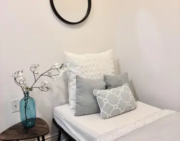 #710-9600 Yonge St North Richvale 1 beds 1 baths 1 garage 578000.00