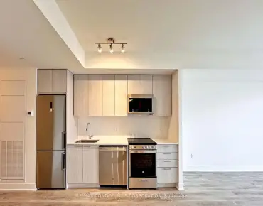 #1302-185 Deerfield Rd Central Newmarket 1 beds 1 baths 1 garage 499000.00