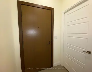 
            #236-8228 Birchmount Rd Unionville 1睡房1卫生间1车位, 出售价格418000.00加元                    