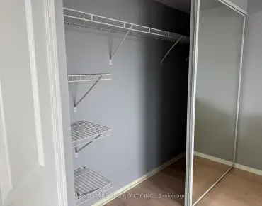 
            #906-39 Oneida Cres Langstaff 1睡房1卫生间1车位, 出售价格450000.00加元                    