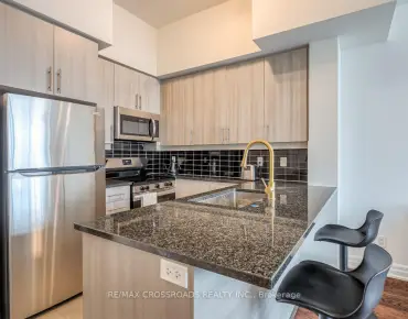 
            #203-8110 Birchmount Rd Unionville 1睡房2卫生间1车位, 出售价格498800.00加元                    