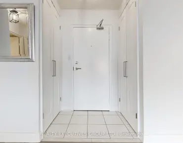 #1106-7811 Yonge St Thornhill 1睡房1卫生间1车位, 出售价格579900.00加元