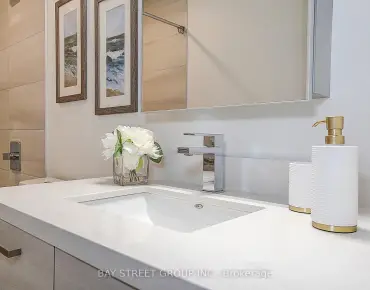 #1612-12 Gandhi Ln Commerce Valley 2 beds 2 baths 1 garage 828000.00