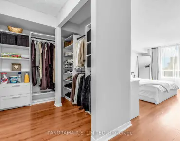 #504-309 Major Mackenzie Dr E Harding 2 beds 2 baths 1 garage 539900.00