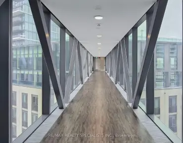 #4511-7890 Jane St Vaughan Corporate Centre 1睡房1卫生间车位, 出售价格439000.00加元