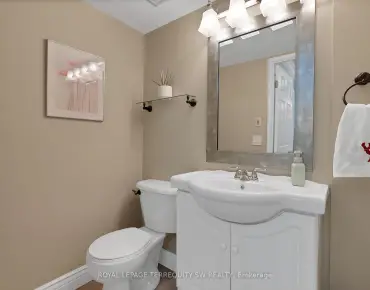 #113-309 Major Mackenzie Dr E Harding 1睡房2卫生间1车位, 出售价格529900.00加元