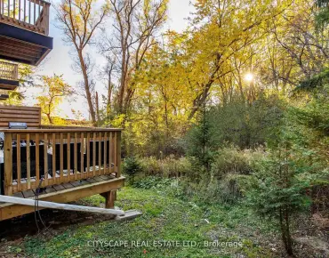 
            74 Old Bloomington Rd Aurora Estates 4睡房4卫生间4车位, 出售价格1349990.00加元                    