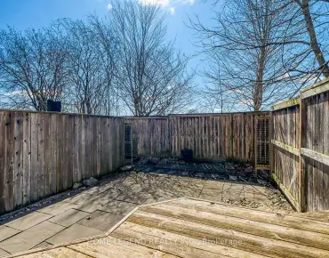 
            28 Loring Doolittle Crt Aurora Village 3睡房3卫生间2车位, 出售价格726000.00加元                    