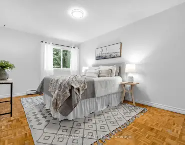 #117-246 Milestone Cres Aurora Village 3睡房2卫生间2车位, 出售价格479000.00加元