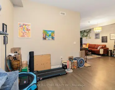 
            #221-9560 Markham Rd Wismer 1睡房1卫生间1车位, 出售价格449000.00加元                    