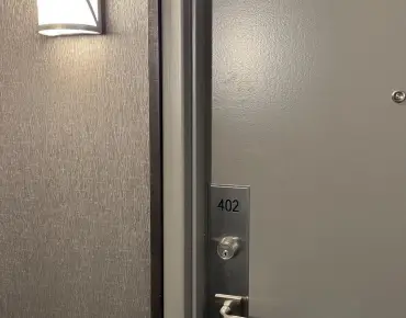 #402-7601 Bathurst St Crestwood-Springfarm-Yorkhill 1 beds 1 baths 2 garage 538800.00