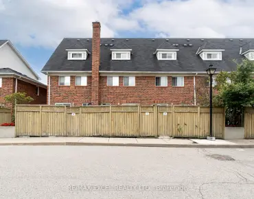 
#37-18 Clark Ave W Crestwood-Springfarm-Yorkhill 3 beds 3 baths 1 garage 859000.00        