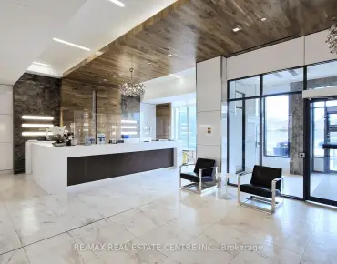 #228-7900 Bathurst St Beverley Glen 1 beds 1 baths 1 garage 399999.00