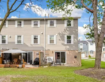 
#36-1742 John St Bayview Fairway-Bayview Country Club Estates 4 beds 2 baths 2 garage 739999.00        