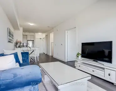 
            #348-555 William Graham Dr Rural Aurora 1睡房2卫生间1车位, 出售价格558000.00加元                    