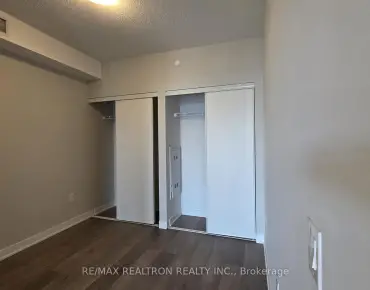 #608-38 Honeycrisp Cres Vaughan Corporate Centre 2 beds 2 baths 1 garage 549900.00